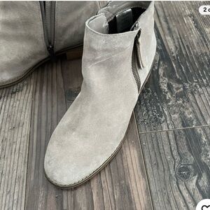 Blondo Light Gray Waterproof Ankle Booties